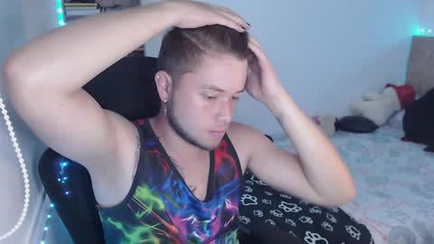 JOHAN independient model online show from 01-08-25, 07:03