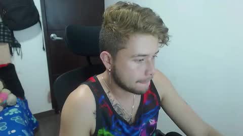 JOHAN independient model online show from 10-24-25, 02:46