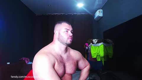 Snapshot of john_and_kiss chatting on 11-17-25, 08:31 john and kiss online show from 11-17-25, 08:31