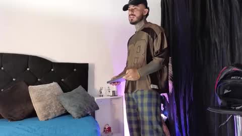 John  online show from 11-10-25, 11:09