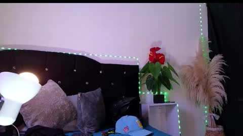 John  online show from 02-04-26, 12:00