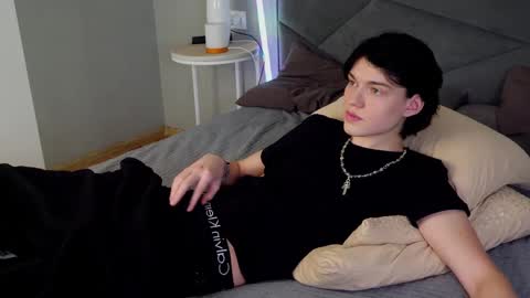 Snapshot of john_arthurs chatting on 02-25-25, 04:53 John online show from 02-25-25, 04:53