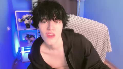 Snapshot of john_arthurs chatting on 10-10-25, 05:17 John online show from 10-10-25, 05:17