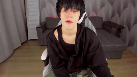 Snapshot of john_arthurs chatting on 10-11-25, 09:46 John online show from 10-11-25, 09:46