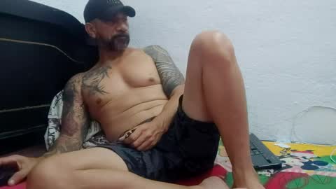 Snapshot of john_balthor chatting on 12-22-24, 10:15 online show from 12-22-24, 10:15