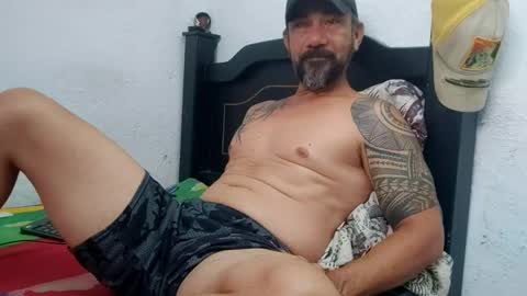 Snapshot of john_balthor chatting on 01-23-25, 09:29 online show from 01-23-25, 09:29