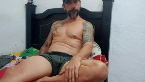 Snapshot of john_balthor chatting on 01-29-25, 10:22 online show from 01-29-25, 10:22