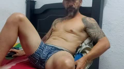 Snapshot of john_balthor chatting on 02-16-25, 05:37 online show from 02-16-25, 05:37