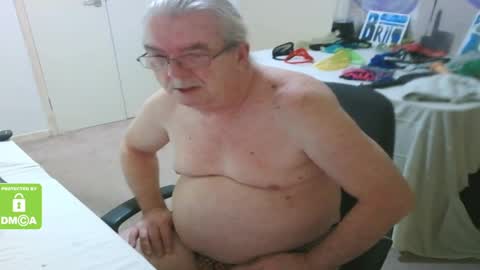 Snapshot of john_little_one chatting on 02-25-25, 09:13 JOHN online show from 02-25-25, 09:13