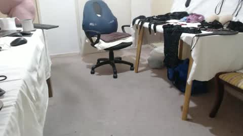 JOHN online show from 02-18-26, 06:59