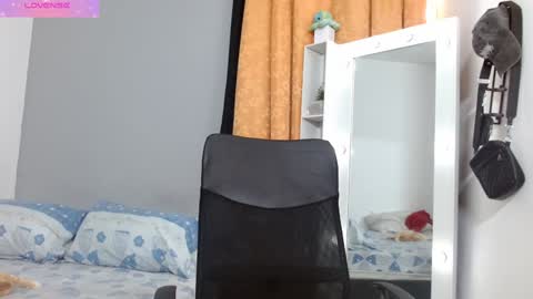 john_ssnow29 online show from 12-13-24, 09:20