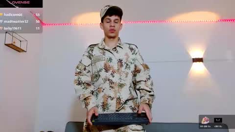 john_ssnow29 online show from 11-25-25, 11:32