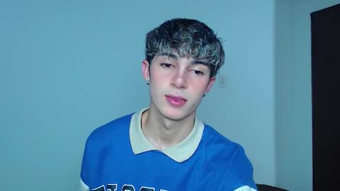 John Vichenso online show from 11-25-25, 10:32