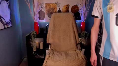 John online show from 02-23-25, 11:25