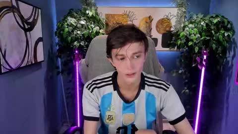 John online show from 10-16-25, 07:42