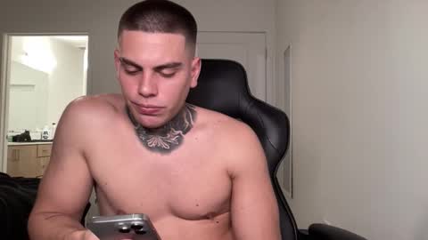 JAXX online show from 10-12-25, 02:21