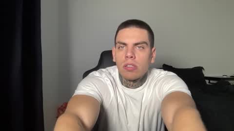 JAXX online show from 12-16-25, 01:43