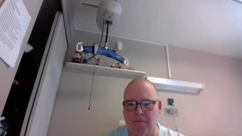 Snapshot of johncandy59 chatting on 06-05-26, 08:36 johncandy59 online show from 06-05-26, 08:36