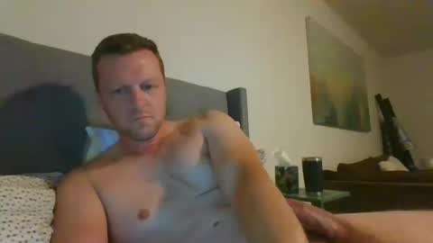 Snapshot of johnd101020 chatting on 10-14-25, 03:24 johnd101020 online show from 10-14-25, 03:24