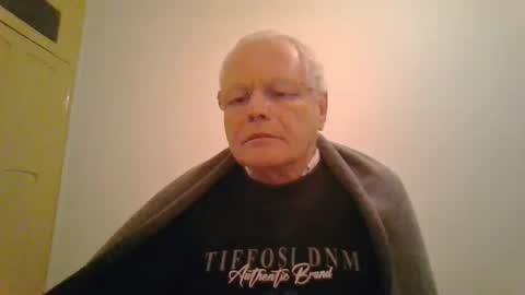 Snapshot of johndesnudado chatting on 01-02-25, 10:01 johndesnudado online show from 01-02-25, 10:01