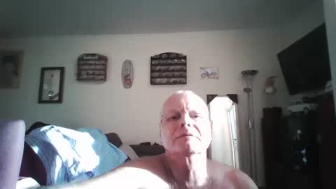Snapshot of johndesnudado chatting on 01-15-25, 05:37 johndesnudado online show from 01-15-25, 05:37