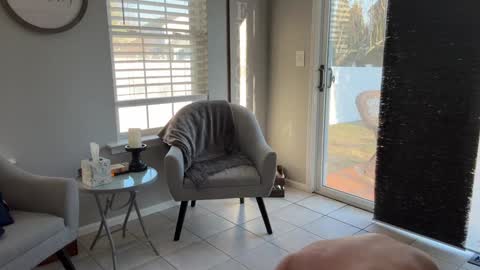 Snapshot of johnfitzzzzz chatting on 01-27-25, 08:49 J online show from 01-27-25, 08:49