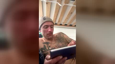 johngiaver3 online show from 04-09-26, 11:37