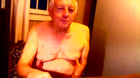 Snapshot of johnjohn6226623 chatting on 01-03-25, 05:10 johnjohn6226 online show from 01-03-25, 05:10