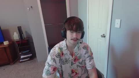 Snapshot of johnlights0 chatting on 12-15-25, 07:51 John Lights online show from 12-15-25, 07:51