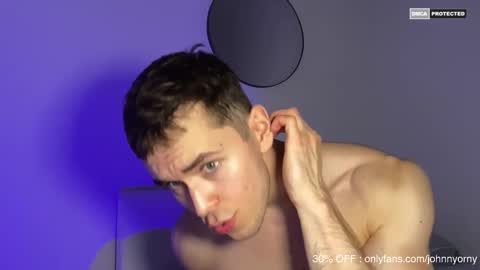 Johnny online show from 09-11-25, 09:48