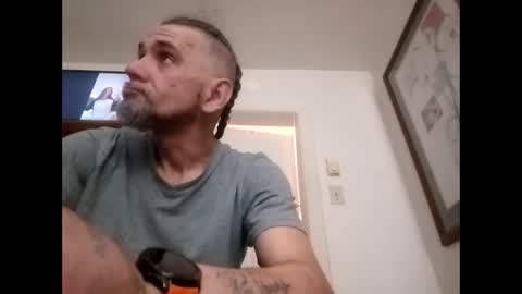 Johnny3982 online show from 03-05-26, 08:32