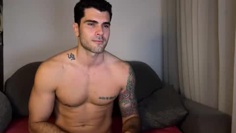 Snapshot of johnny__b0y chatting on 05-08-26, 03:34 Johnny b0y online show from 05-08-26, 03:34