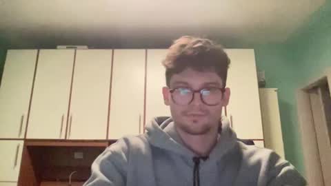 Snapshot of johnny__wood chatting on 01-06-25, 04:34 Johnny online show from 01-06-25, 04:34