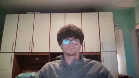 Snapshot of johnny__wood chatting on 12-05-25, 01:31 Johnny online show from 12-05-25, 01:31