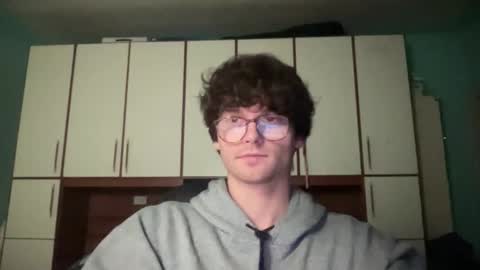 Snapshot of johnny__wood chatting on 12-14-25, 02:17 Johnny online show from 12-14-25, 02:17