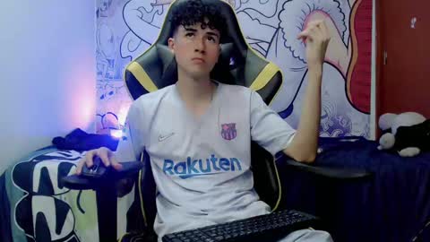 johnny_cagee online show from 12-15-24, 06:18