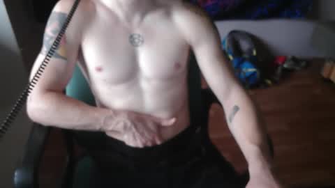 Johnny online show from 09-28-25, 04:51