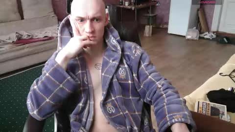 Johnny online show from 04-24-26, 05:32