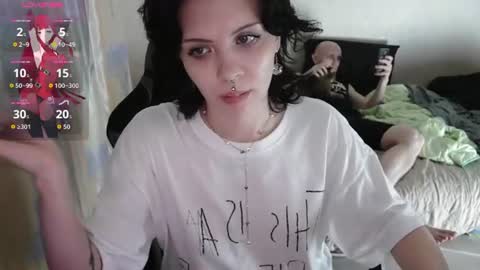 Johnny online show from 07-25-26, 04:48
