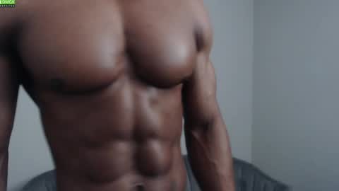 Snapshot of johnnydolce50 chatting on 01-11-25, 01:37 MASTER OF SUBS BETA SLAVES online show from 01-11-25, 01:37