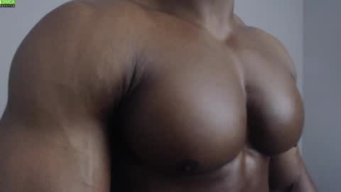 Snapshot of johnnydolce50 chatting on 02-05-25, 03:09 MASTER OF SUBS BETA SLAVES online show from 02-05-25, 03:09