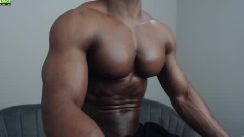 Snapshot of johnnydolce50 chatting on 02-14-25, 07:54 MASTER OF SUBS BETA SLAVES online show from 02-14-25, 07:54