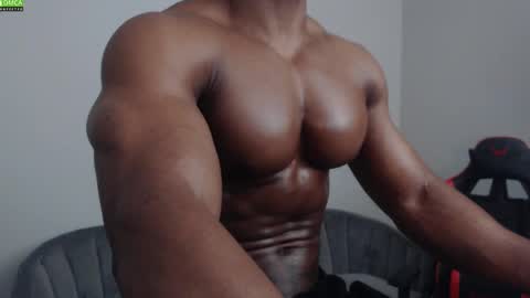 Snapshot of johnnydolce50 chatting on 03-05-25, 09:15 MASTER OF SUBS BETA SLAVES online show from 03-05-25, 09:15