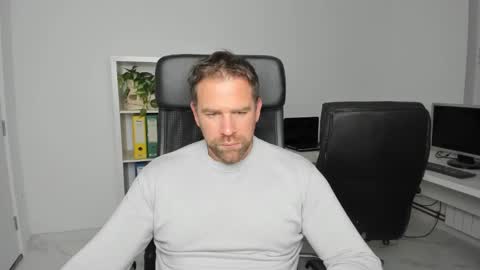 Snapshot of johnnydough82 chatting on 12-03-24, 05:09 johnnydough82 online show from 12-03-24, 05:09