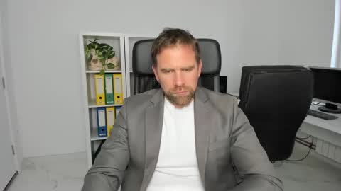 Snapshot of johnnydough82 chatting on 12-06-24, 08:59 johnnydough82 online show from 12-06-24, 08:59