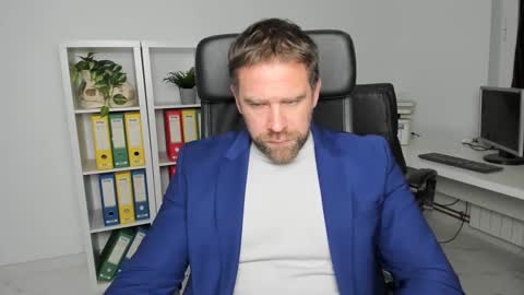 Snapshot of johnnydough82 chatting on 12-13-24, 05:38 johnnydough82 online show from 12-13-24, 05:38