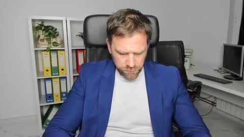 Snapshot of johnnydough82 chatting on 12-14-24, 04:56 johnnydough82 online show from 12-14-24, 04:56