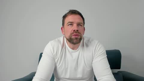 Snapshot of johnnydough82 chatting on 03-02-25, 04:50 johnnydough82 online show from 03-02-25, 04:50