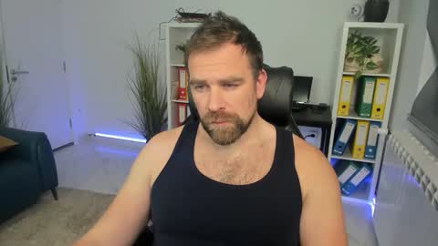 Snapshot of johnnydough82 chatting on 12-05-25, 10:13 johnnydough82 online show from 12-05-25, 10:13