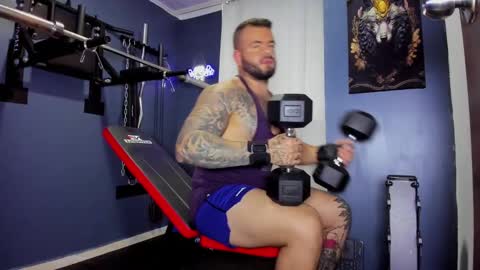 JOHNNY online show from 01-06-25, 10:37